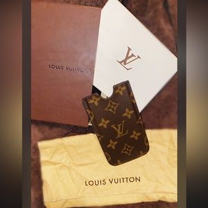 NEW Authentic Louis Vuitton Product M60419 HardCase Monogram case/phone case
